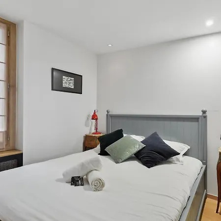 Bnbnook - Cozy 1br In Saint-germain Near Luxembourg Gardens Appartamento Parigi